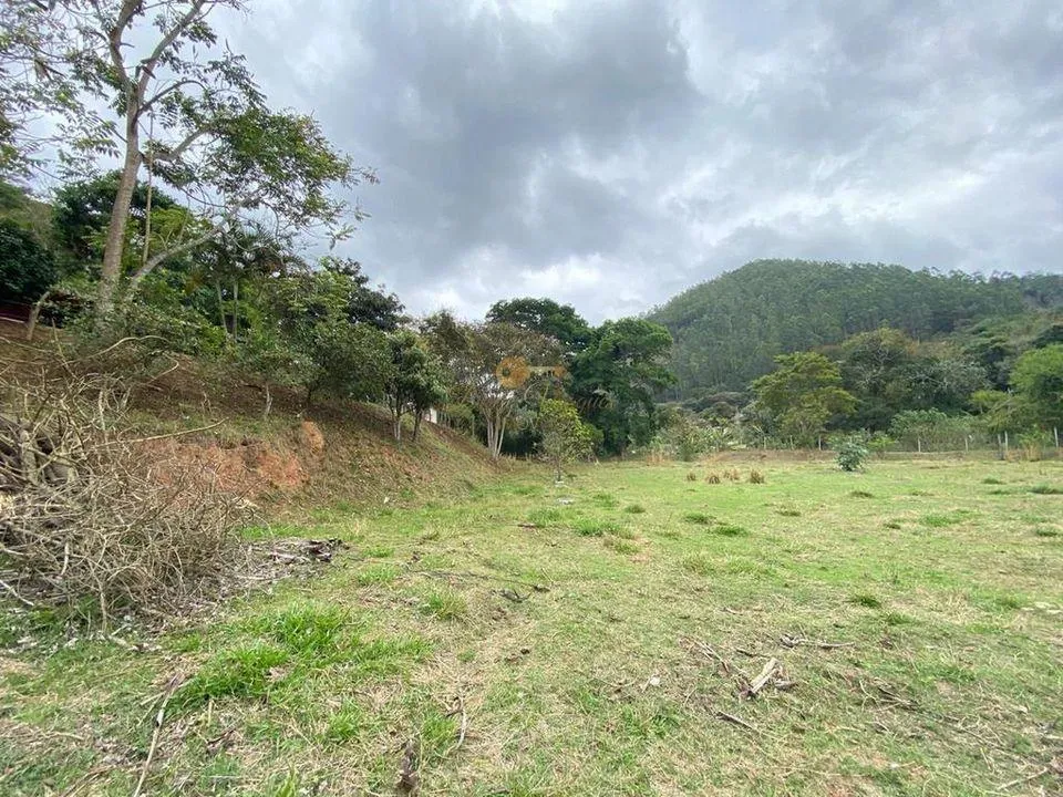 Imagem Terreno para Venda em Teresópolis / RJ no bairro Pessegueiros