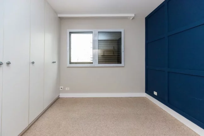 Imagem Apartamento à Venda Em Moema Com 4 Dormitórios Sendo 1 Suíte e 3 Vagas - 1 Por Andar