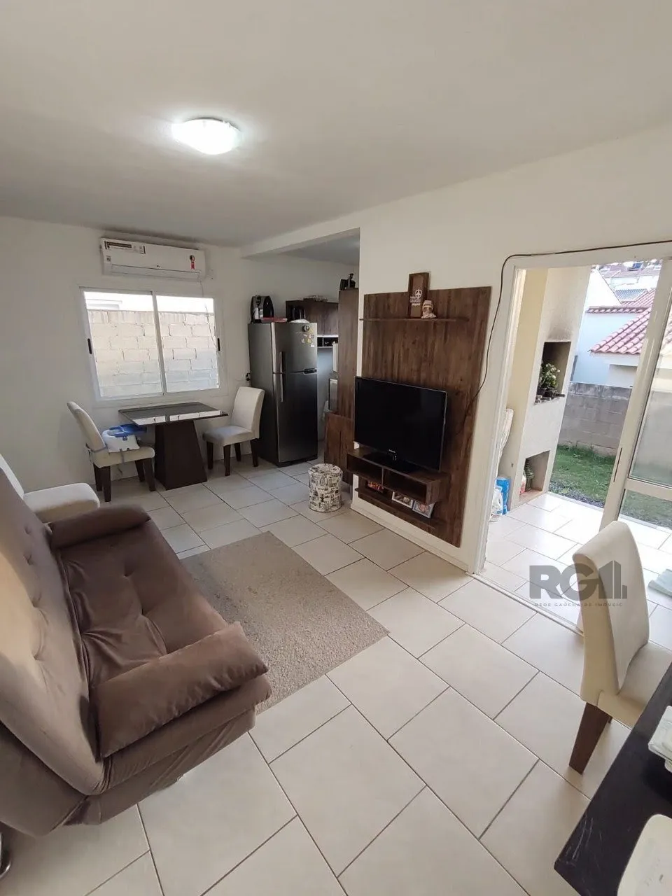 Imagem Casa em Condomínio à Venda no Bairro São Lucas, Viamão