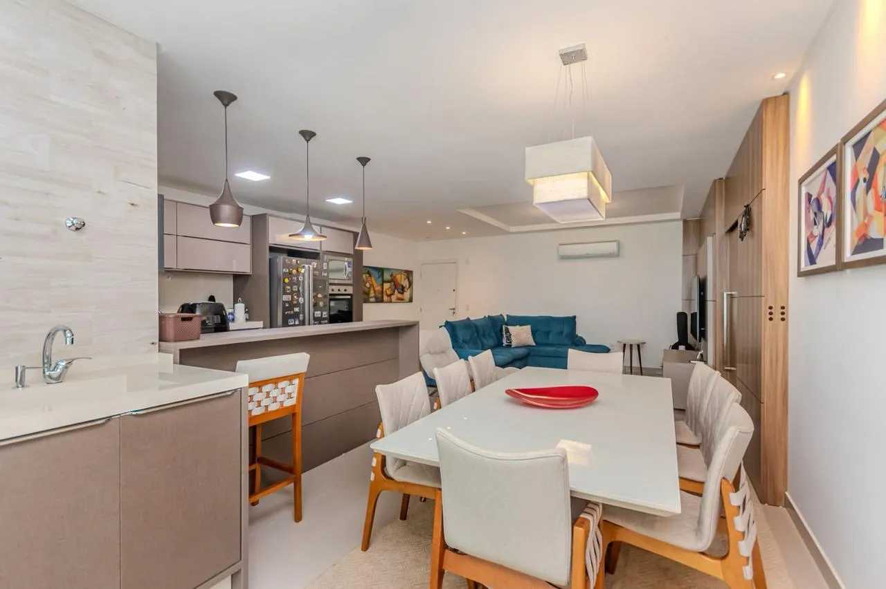 Imagem Apartamento à venda com 135m2 por R$ 1.900.000,00