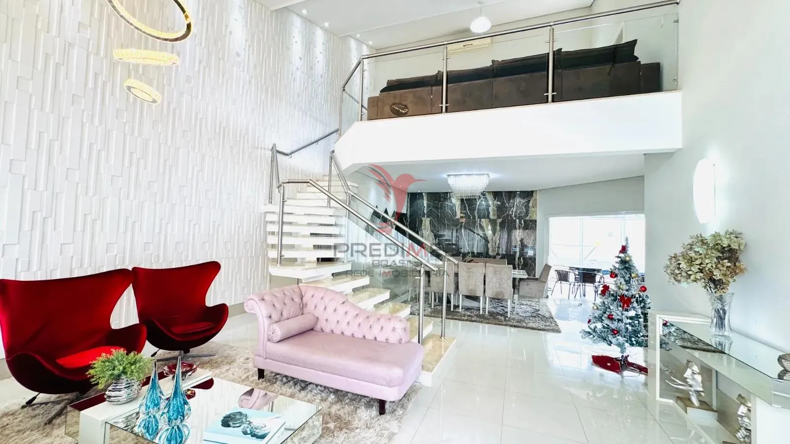 Imagem CASA COM 4 SUITES e 3 Vagas de Garagem,A VENDA em Pompéia , Piracicaba EM CONDOMÍNIO