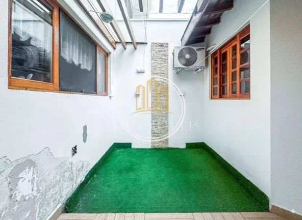 Imagem Sua Casa dos Sonhos no Bosque dos Eucaliptos! Apresentamos uma belíssima casa em um dos bairros mais desejados da cidade, perfeita para quem busca conforto, espaço e elegância!