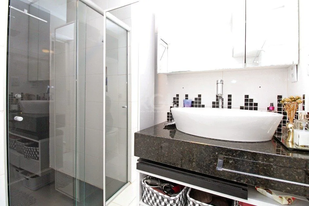 Imagem Apartamento de 3 dormitórios e vaga no bairro Petrópolis