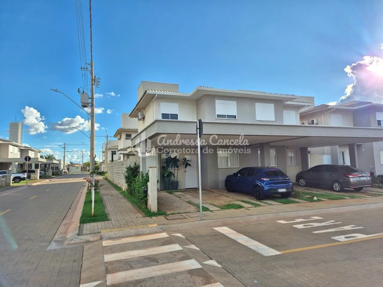 Imagem Condomínio Lombardia - Sobrado com 3 dormitórios à venda, 93 m² por R$ 690.000 - Parque Lombardia - São José do Rio Preto/SP