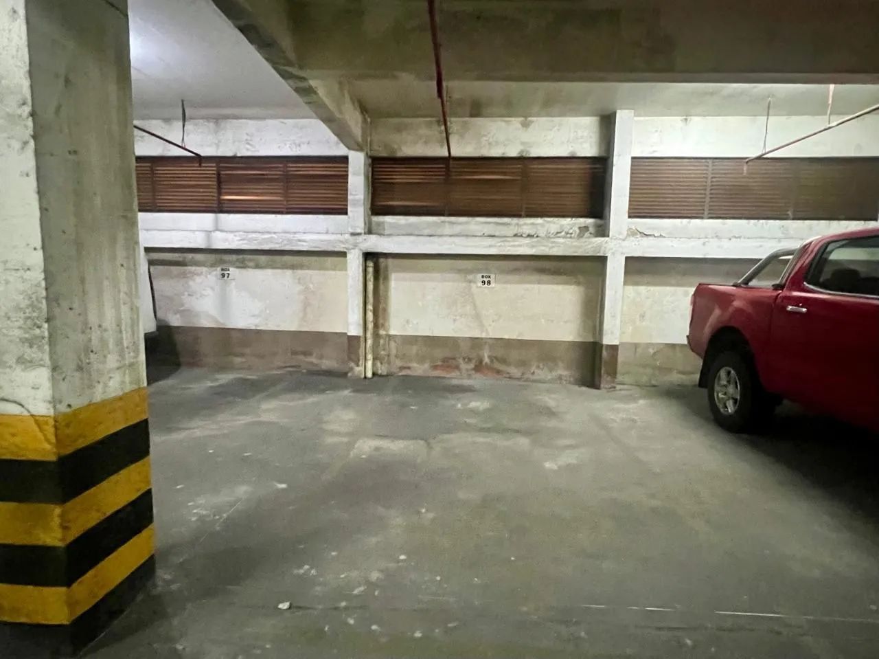 Imagem Clínica Odontológica mobiliada e equipada, 38 m2 com 2 vagas individuais na Av. Vinte e Quatro de Outubro