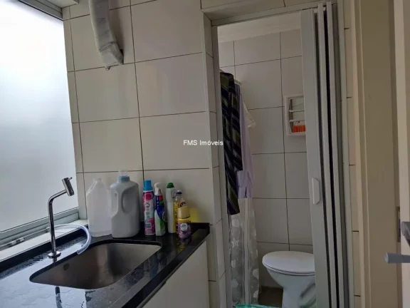 Imagem Apartamento à venda em Santa Cecília, São Paulo-SP: 2 quartos, 2 suítes, 1 sala, 2 vagas, 137m²! Confira já!