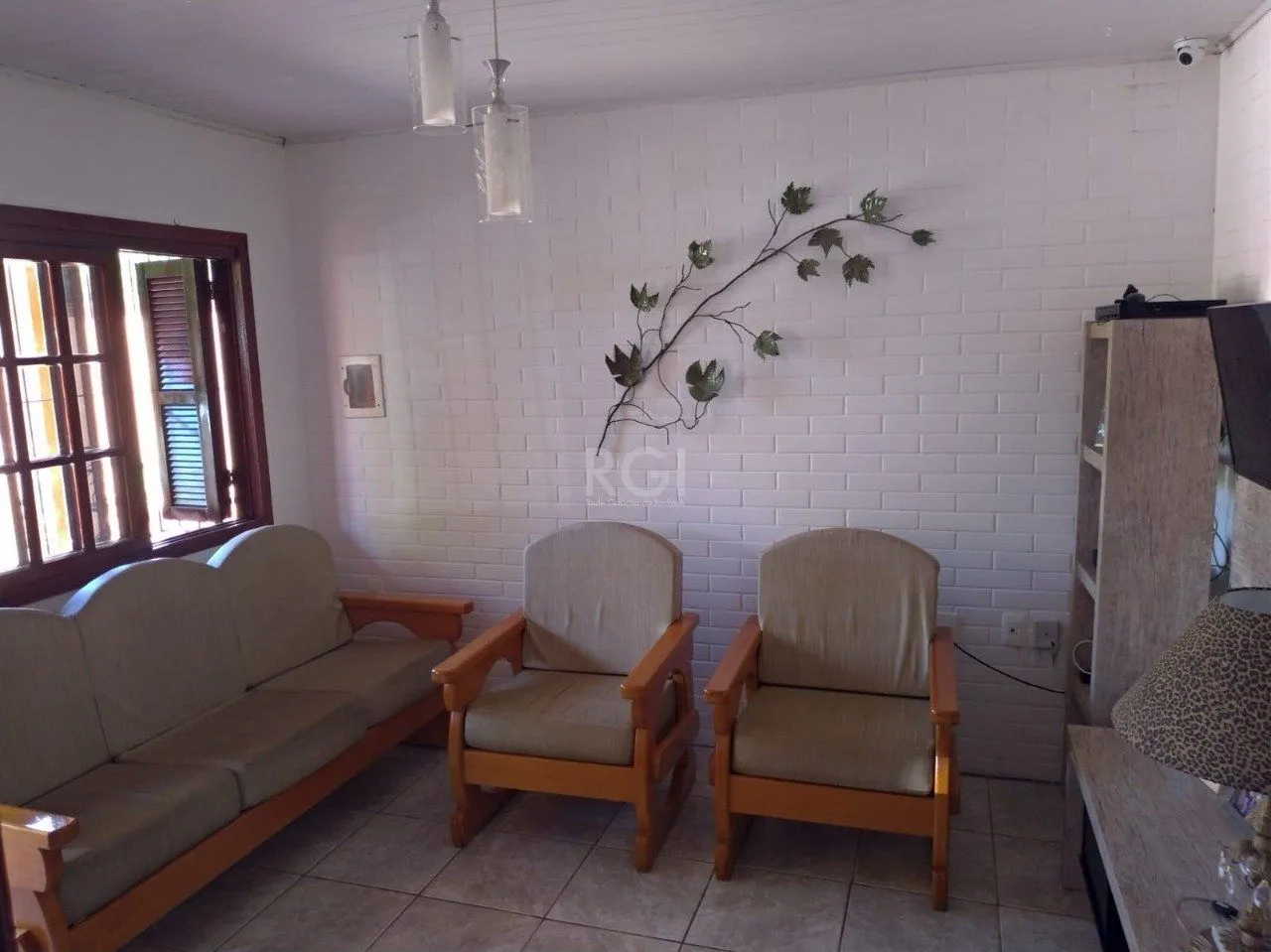 Imagem Casa no bairro Ponta Grossa - 3 dormitórios