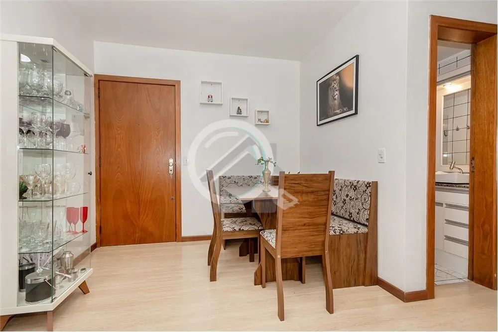 Imagem Excelente apartamento ensolarado, em andar alto, com 3 dormitórios, sala dois ambientes, cozinha, u...