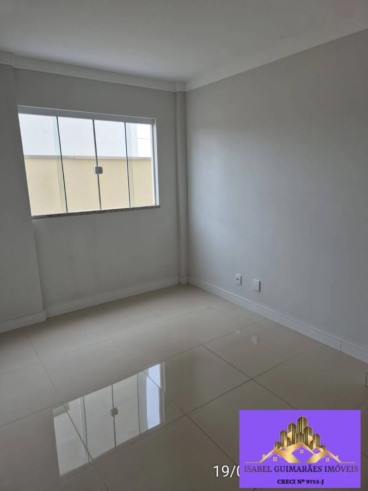 Imagem Vendo Apartamento,  03 quartos sendo uma Suíte no Gravatá de Navegantes