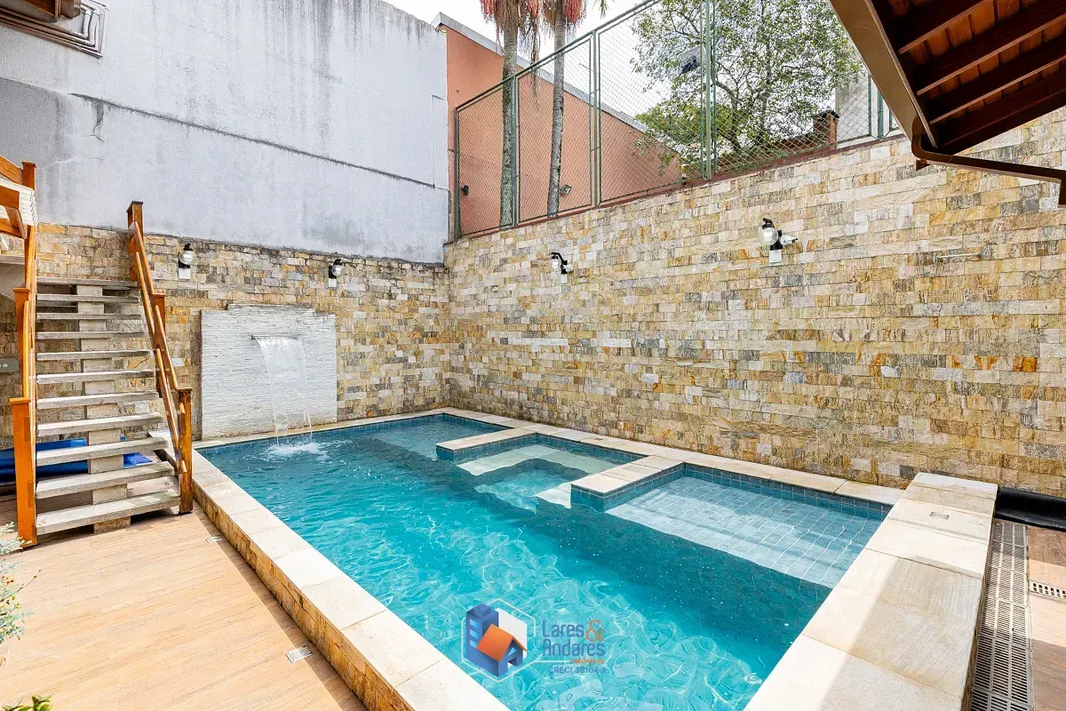 Foto do imóvel Sobrado para venda em Jardim Marajoara com 4 quartos, sendo 4 suítes, 276m² em Rua Iepê