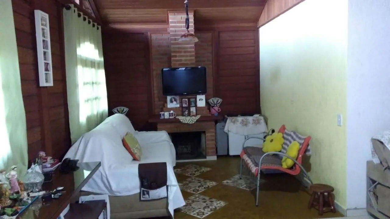 Imagem CASA AVARANDADA- PARQUE SUIÇA-CAIEIRAS