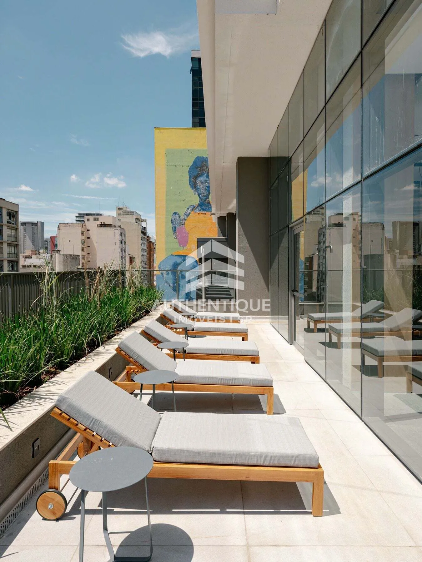 Imagem 737 PEDROSO PINHEIROS - Apartamento à venda em São Paulo/SP