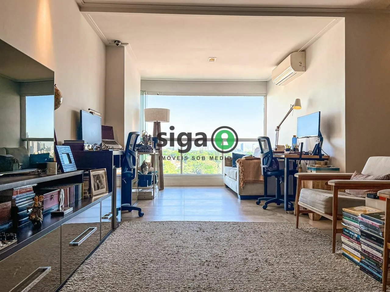 Imagem APARTAMENTO 72m² À VENDA | 1 SUÍTE COM CLOSET | REFORMADO E MOBILIADO | 2 VAGAS |
