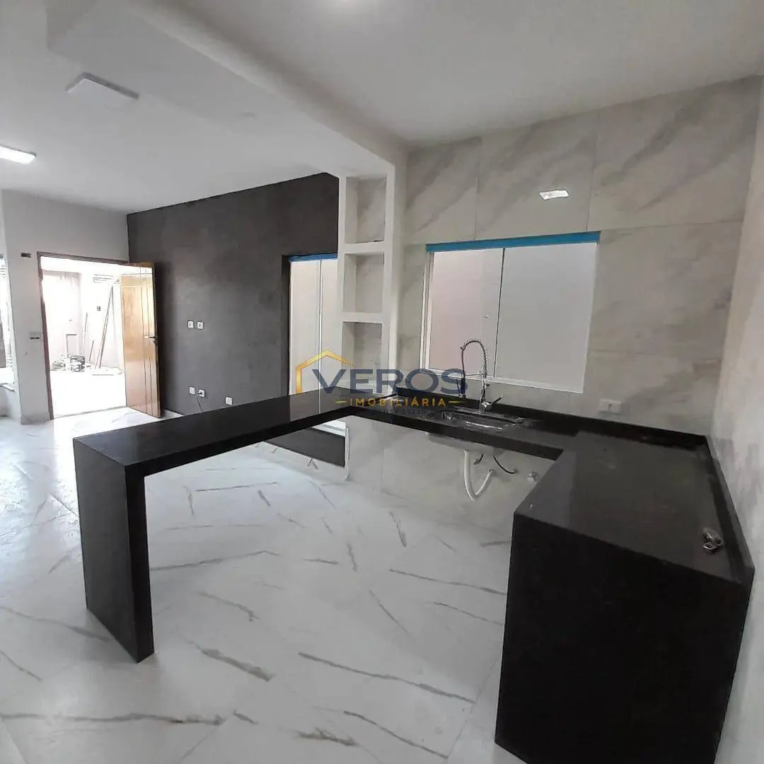 Imagem Casa 3 Dormitórios Bairro Balneário dos Golfinhos