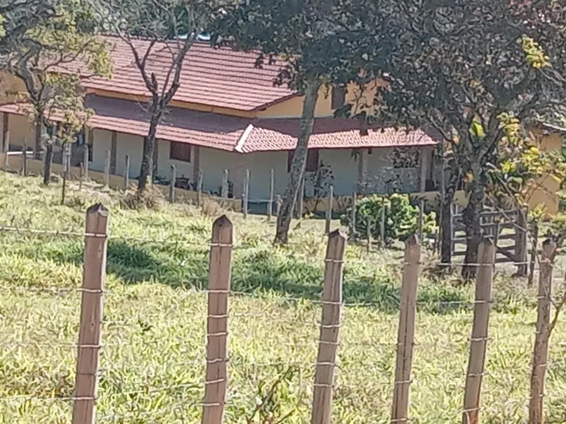 Imagem Vendo um excelente sítio na cidade de Piracema/Mg com 5 hectares de terra