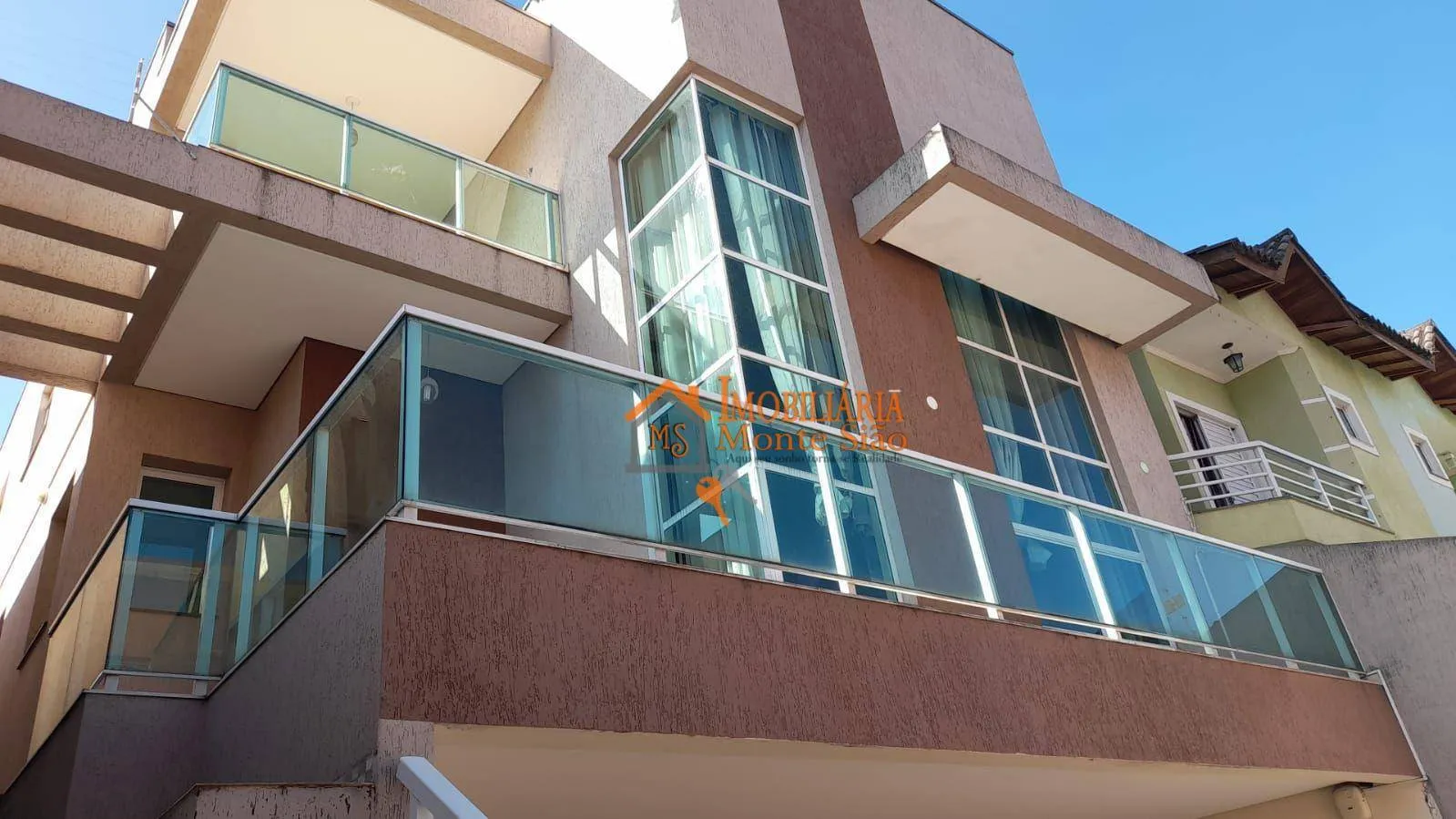 Imagem Sobrado com 3 dormitórios à venda, 316 m² por R$ 1.170.000,00 - Jardim Vila Galvão - Guarulhos/SP