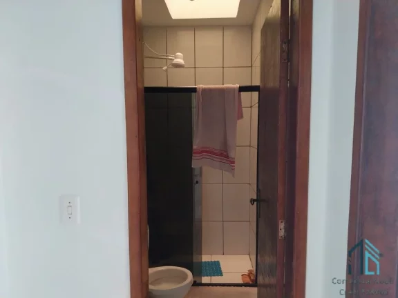 Imagem Sobrado a venda c0m 03 moradias, 09 quartos no Balneário Xangrila em Pontal do Parana PR