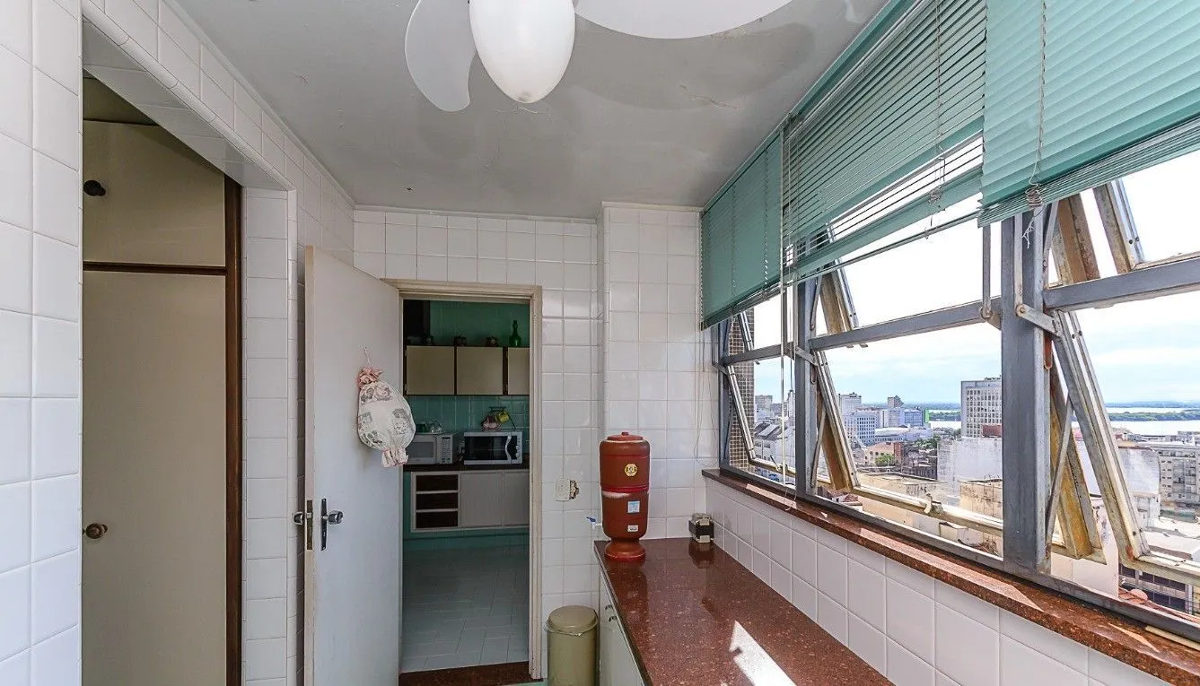 Imagem Vende-se apartamento com 3 quartos( 1 suíte), 169m² e 1 vaga - Independência