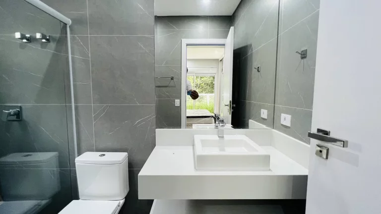 Imagem Casa nova à venda Riviera de São Lourenço módulo 024