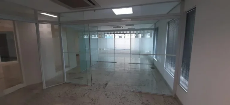 Imagem Sala Comercial em Alphaville 100m²