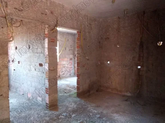 Imagem Casa para Venda em Guarulhos, Parque Uirapuru, 3 dormitórios, 3 suítes, 2 banheiros, 4 vagas