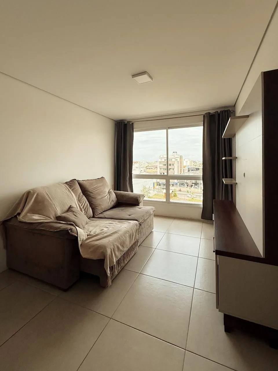 Imagem Apartamento à venda em Torres, Centro, com 2 quartos, 68.38m2