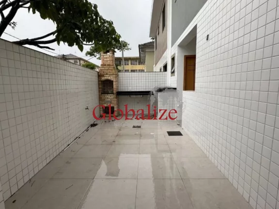 Imagem Sobrado à venda com 140m², 3 suites, piscina, churrasqueira por R$1.480.000,00 na Vila Belmiro em Santos