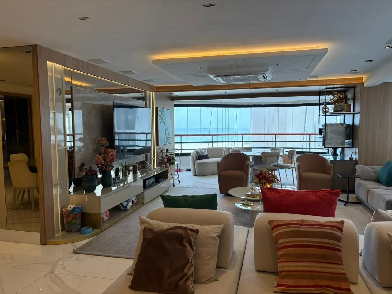 Imagem Apartamento com 3 Quartos à Venda, 225 m² em Meireles - Fortaleza