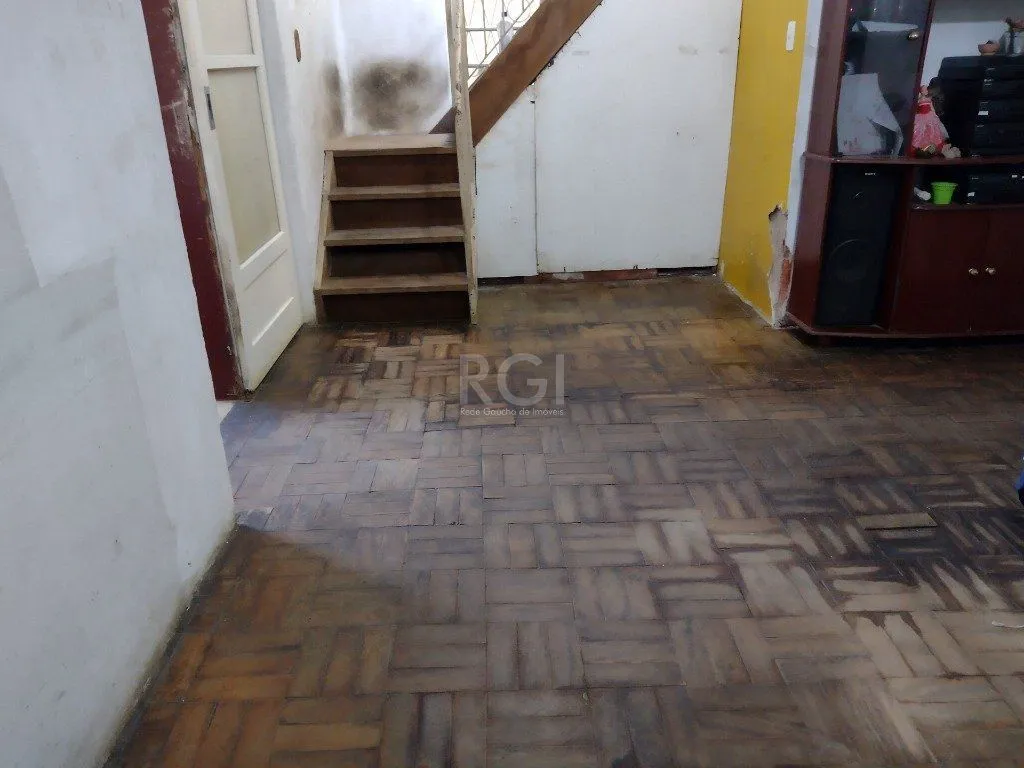 Imagem Casa para Venda com 200m², bairro Nonoai