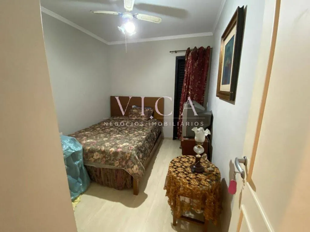 Imagem Alphaville| Europa 202m² 4 dorms, 3 suítes, 3 vagas e varanda|R$ 1.885.000