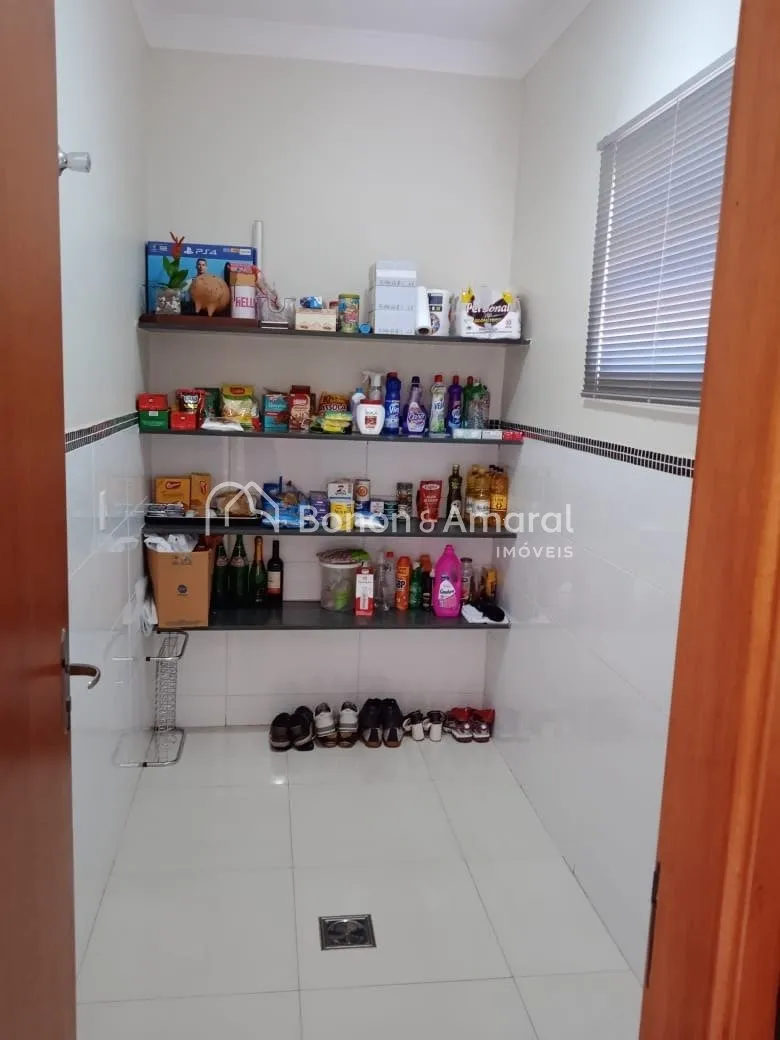 Imagem Casa à venda com 3 suítes no bairro Jardim Ypê em Paulínia - SP