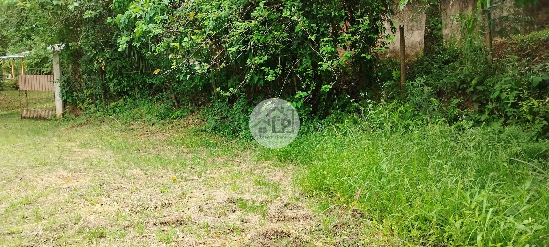 Imagem Chácara de 2.475 m² no bairro Graminha- Rio Claro, RJ