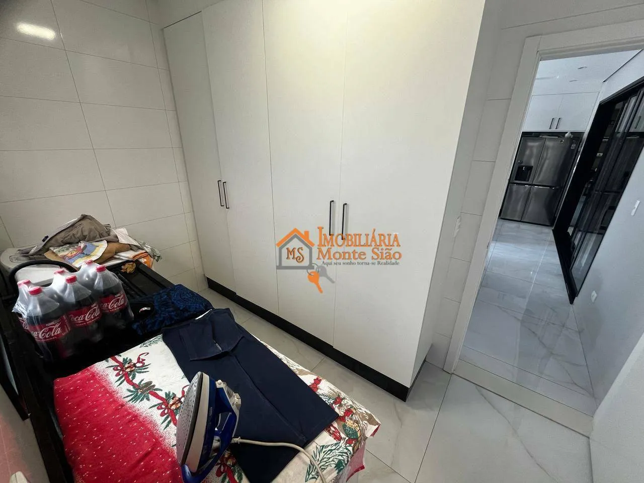 Imagem Sobrado com 4 dormitórios à venda, 210 m² por R$ 3.500.000,00 - Parque Renato Maia - Guarulhos/SP