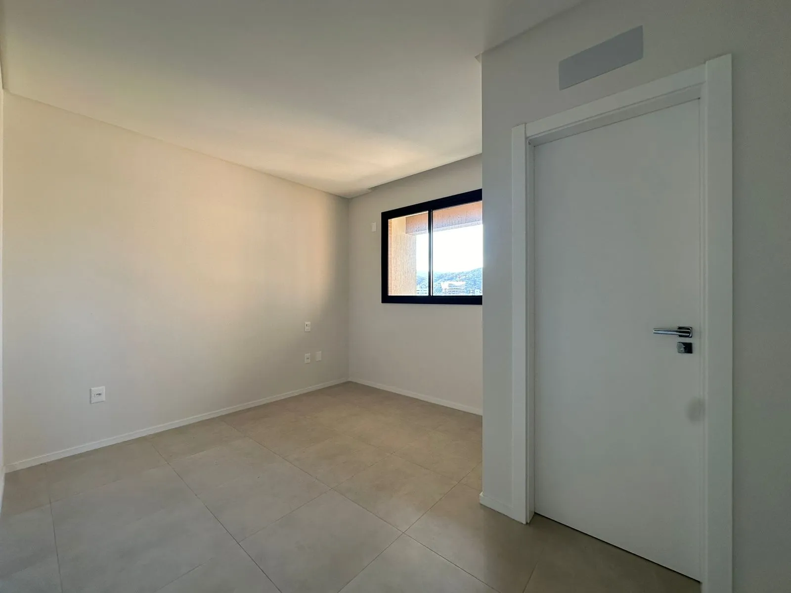 Imagem Apartamento com vista para o mar à venda com 116m2 por R$ 1.640.000,00