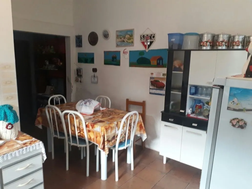 Imagem Casa à venda 2 Quartos, 3 Vagas, 250M², Conjunto Residencial Araretama, Pindamonhangaba - SP