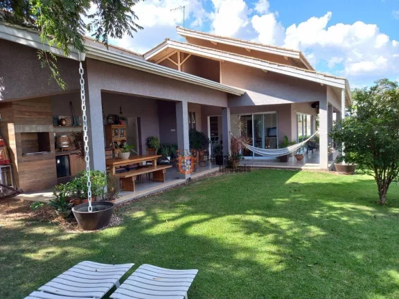 Foto do imóvel Casa com 3 suítes à venda, 212 m² por R$ 1.899.000 - Condominio Parque das Garças I - Atibaia/SP