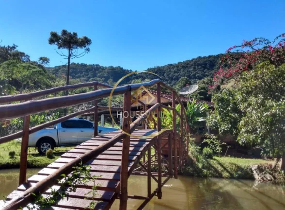 Imagem Chácara 3.860m2, 3 Dormitórios, Itajubá, Minas Gerais