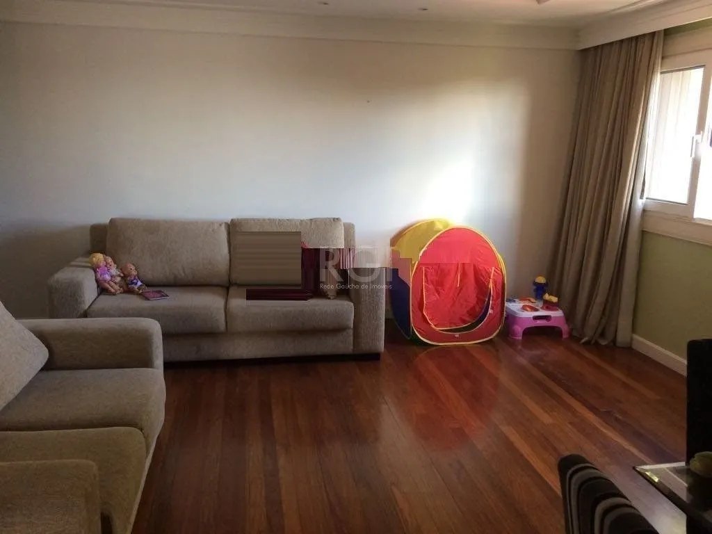 Imagem Cobertura para Venda - 248m², 3 dormitórios, sendo 1 suites, 2 vagas - Mont Serrat