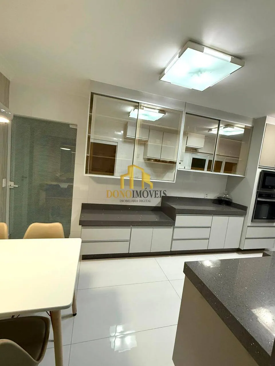 Imagem Apartamento à Venda no Mansão Imperial | 242m² | 3 Suítes | 4 Vagas | SBC