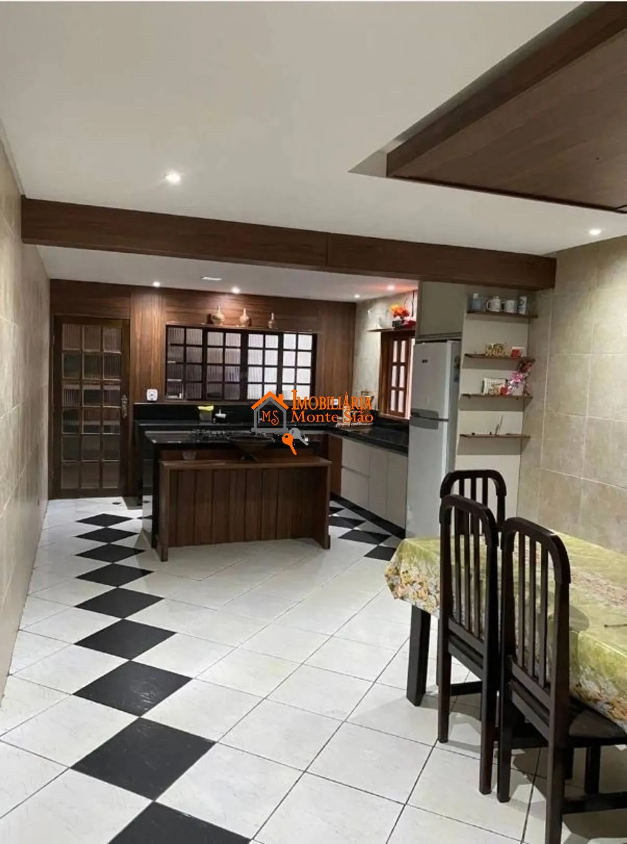 Imagem Sobrado com 3 dormitórios à venda, 132 m² por R$ 795.000,00 - Vila Carmela I - Guarulhos/SP