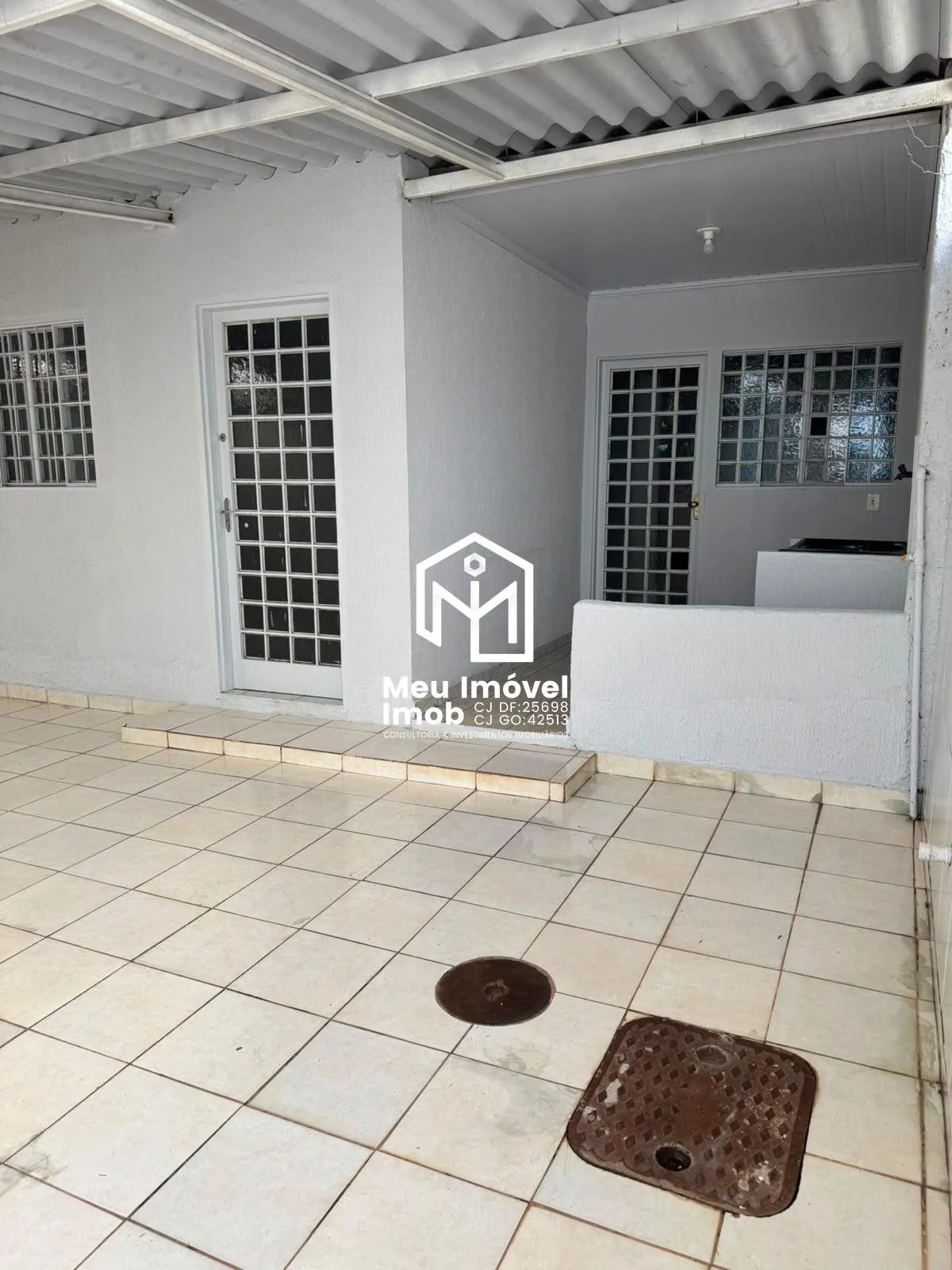 Imagem Casa 6 Quartos 1 Vaga 300m² Reformada Taguatinga/DF