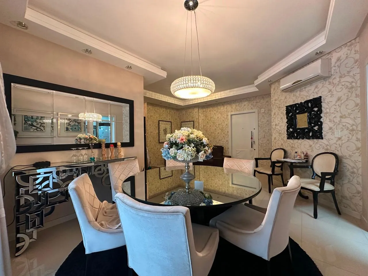 Imagem Apartamento com vista para o mar à venda com 116m2 por R$ 1.980.000,00