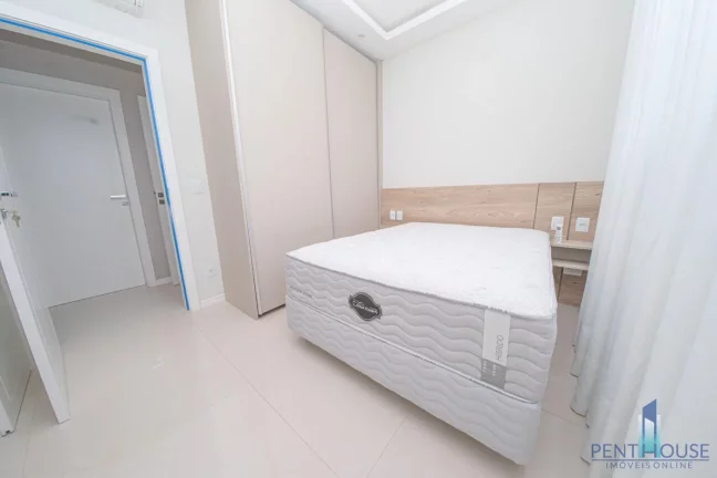 Imagem Apartamento Zona Central para Venda em Balneário Camboriú, CENTRO, 4 dormitórios, 3 suítes, 5 banheiros, 3 vagas