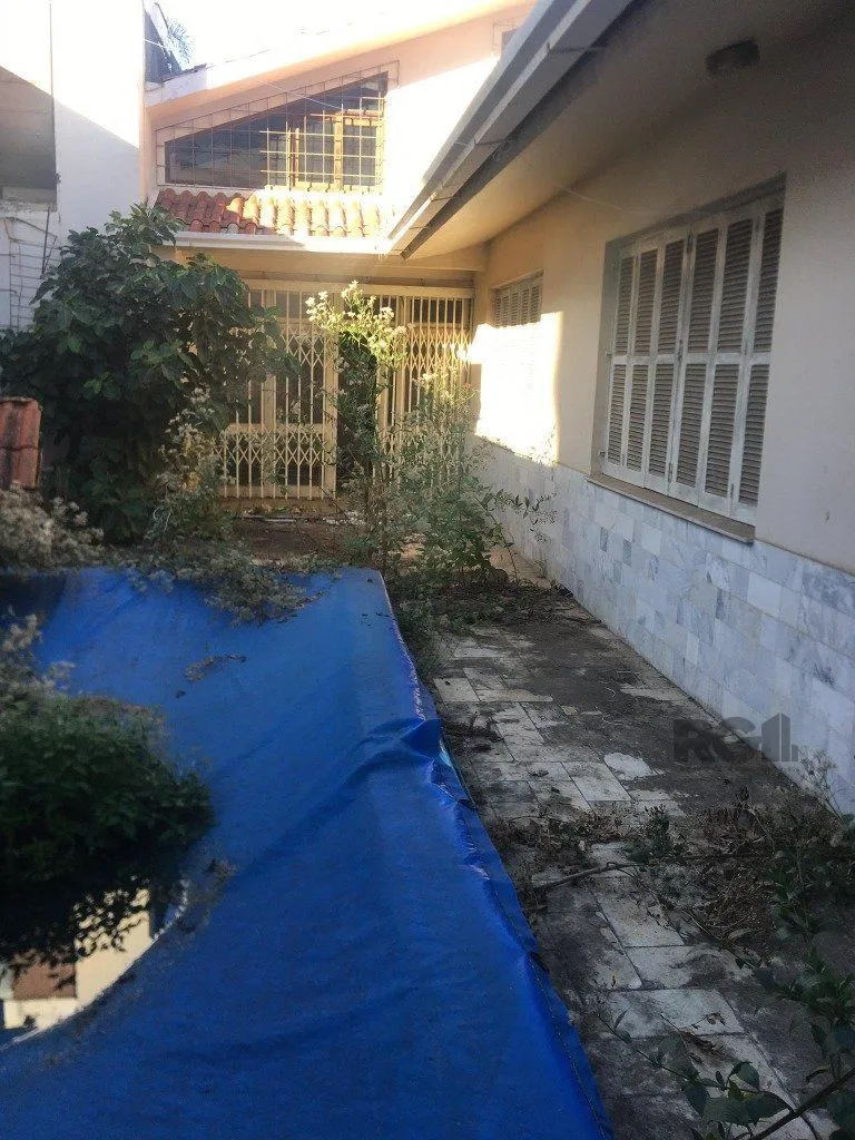 Imagem Casa para Venda - 400m², 4 dormitórios, sendo 1 suites, 4 vagas - Jardim Lindóia
