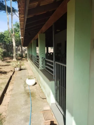 Imagem Chácara de 1.200m2 com Playground e Varanda – Ampla Área Externa para Toda a Família!