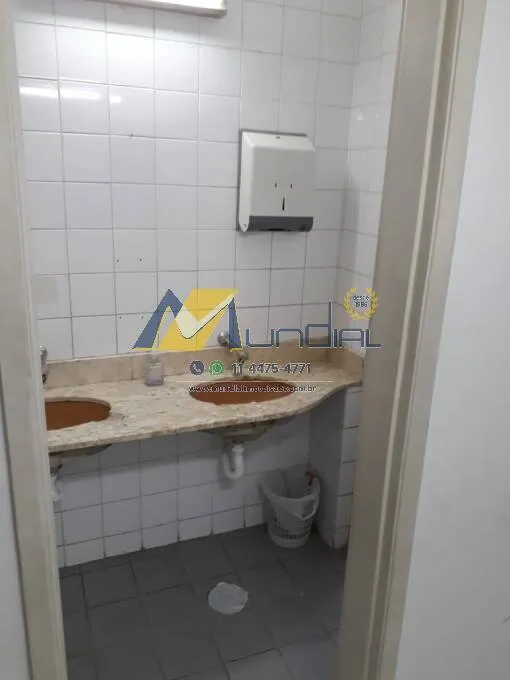 Imagem Poucas opções semelhantes disponíveis hoje