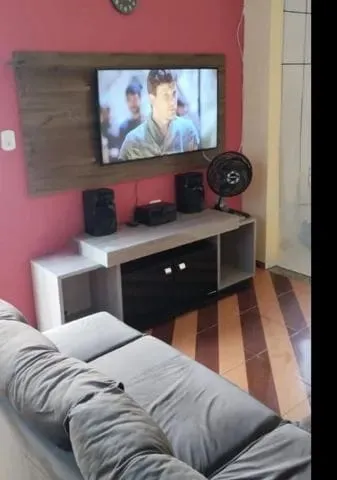 Imagem Casa à venda 2 Quartos, 195M², Parque São Domingos, Pindamonhangaba - SP
