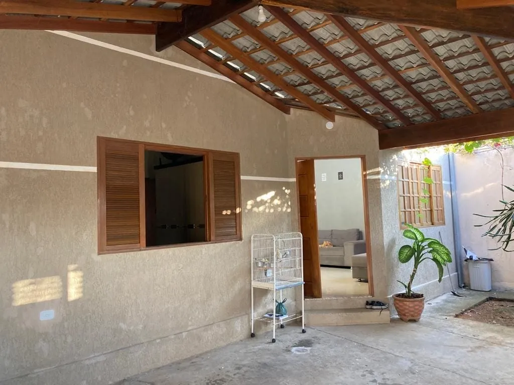Foto do imóvel Casa à venda 2 Quartos, 1 Suite, 3 Vagas, 250M², Jardim do Lago I, Taubaté - SP