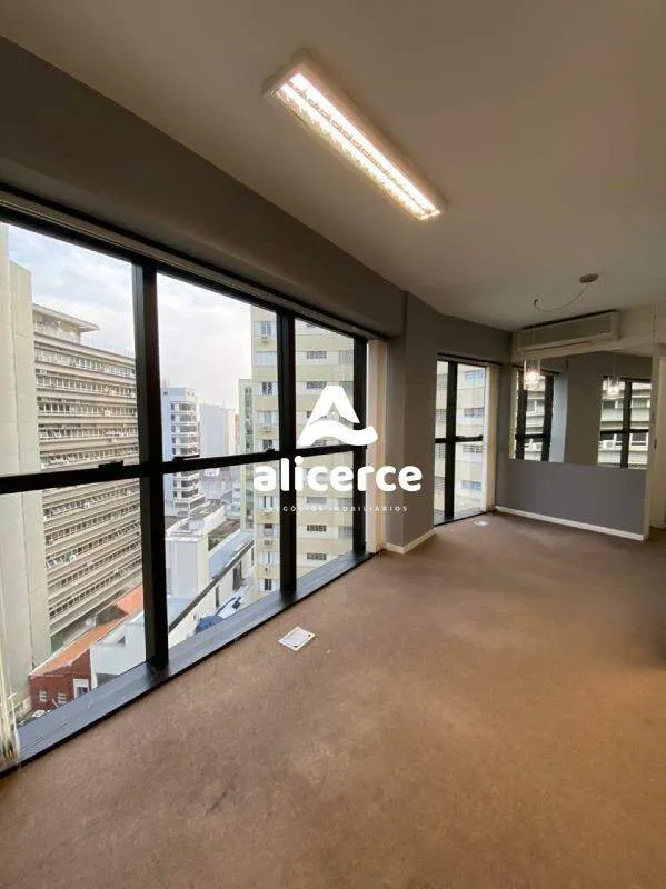 Imagem Sala à venda com , 33m² em Centro Florianópolis