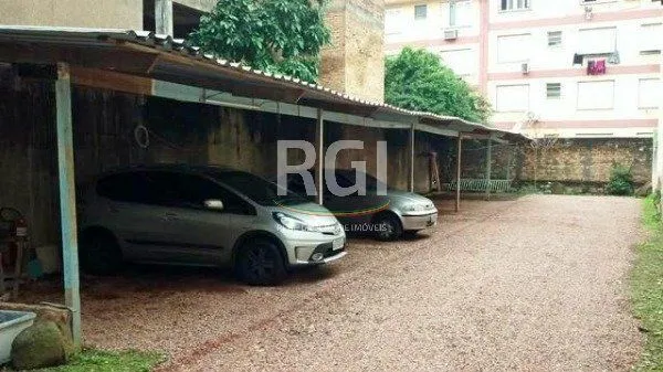 Imagem Predio para Venda - 108m², 3 dormitórios, sendo 1 suites, 10 vagas - Partenon